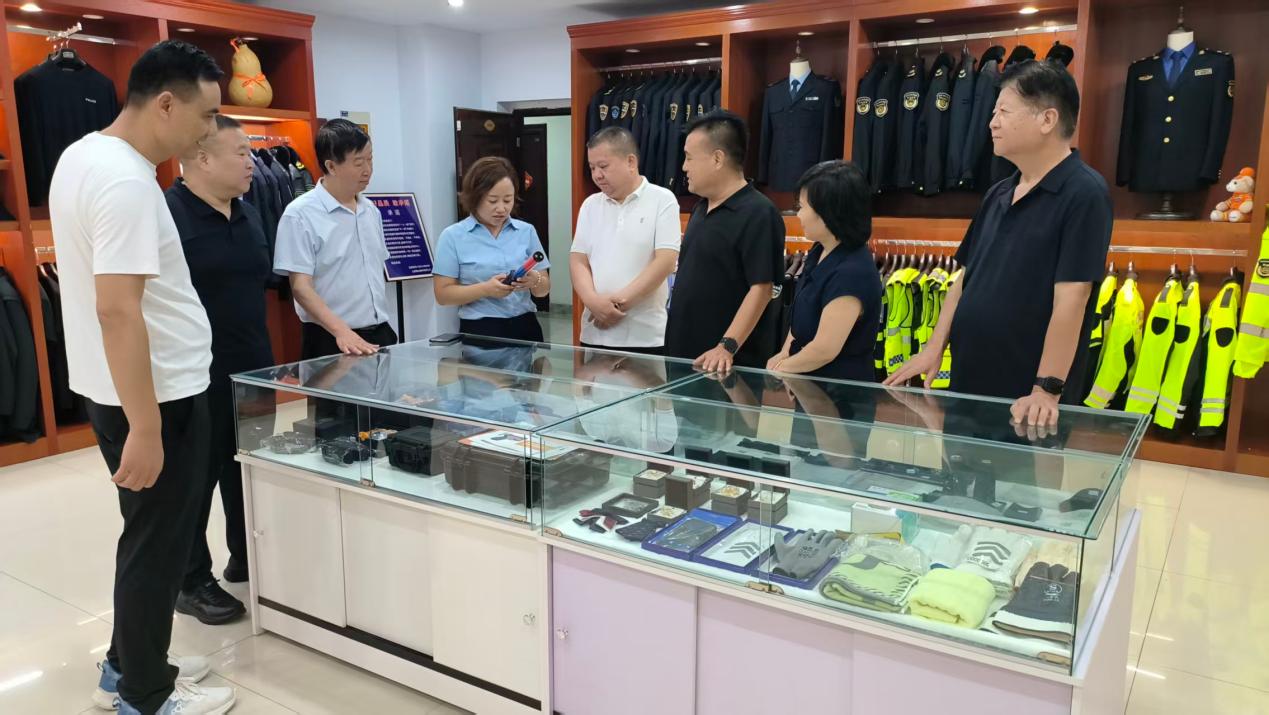 运城市企联考察山西雅泊服饰有限公司